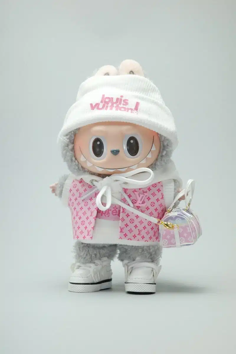 LABUBU LV Pink Chic Explorer (3)