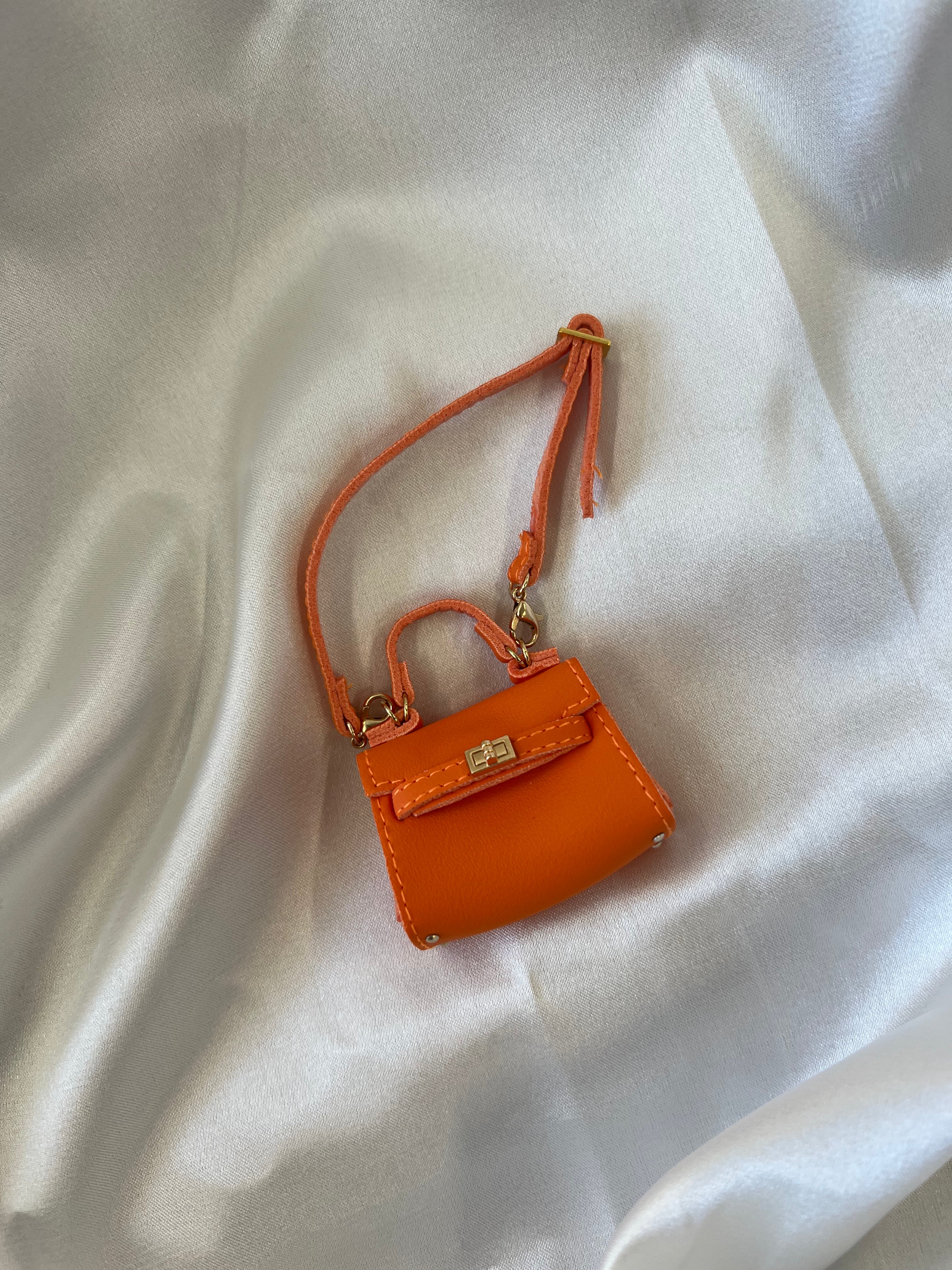 Labubu Miniature Luxury Handbag – Orange Leather Tote with Gold Lock